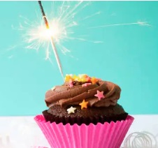 _2024-02-21_09_41_cupcake photo.jpg